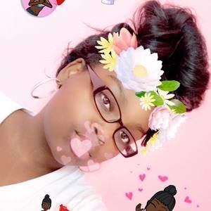 Meet your Posher, Lania